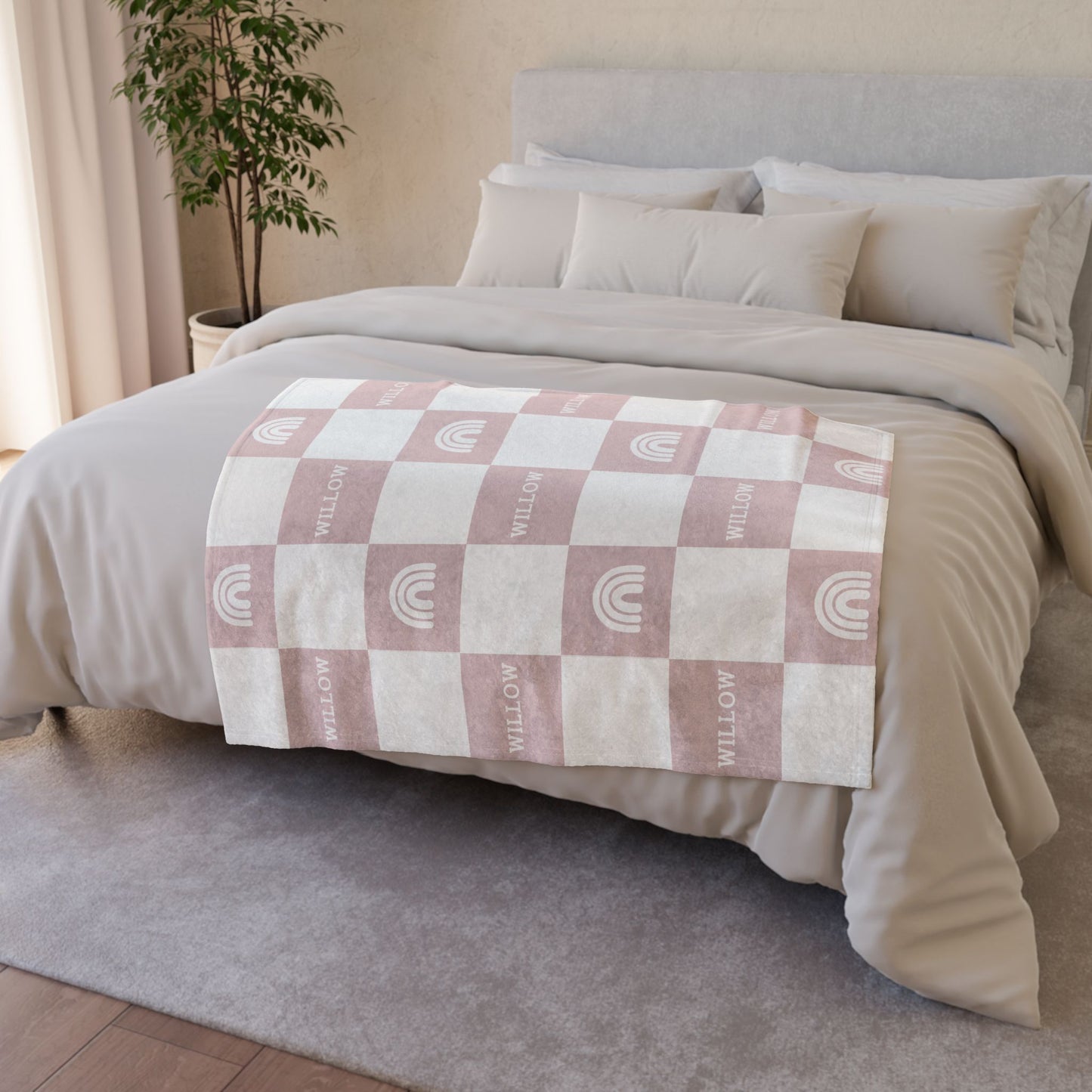 Personalised Baby Blanket and Throw - Checkered Pink - TLC Paws
