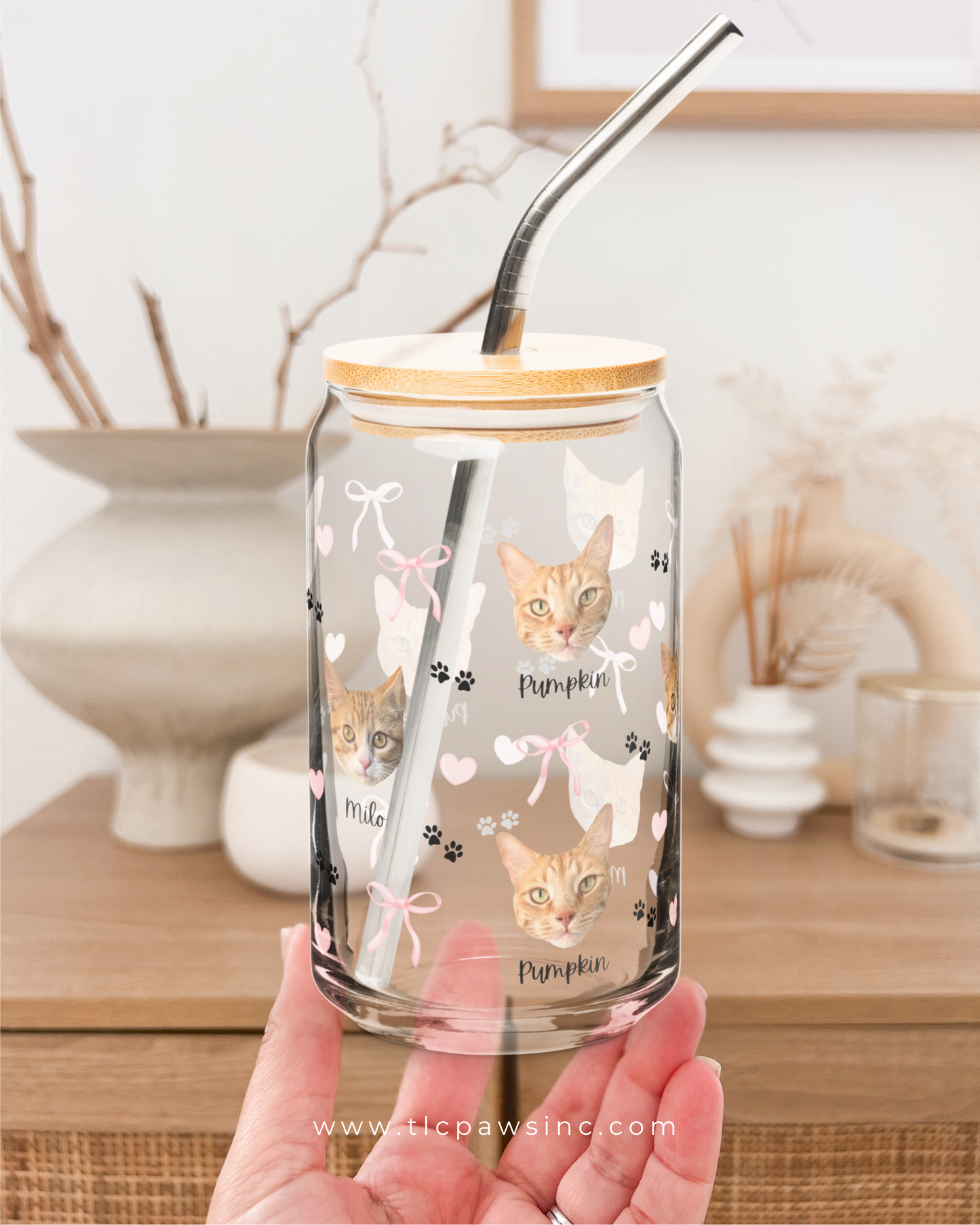 CUSTOM CAT FACE GLASS CUP WITH LIE AND STRAW COQUETTE 